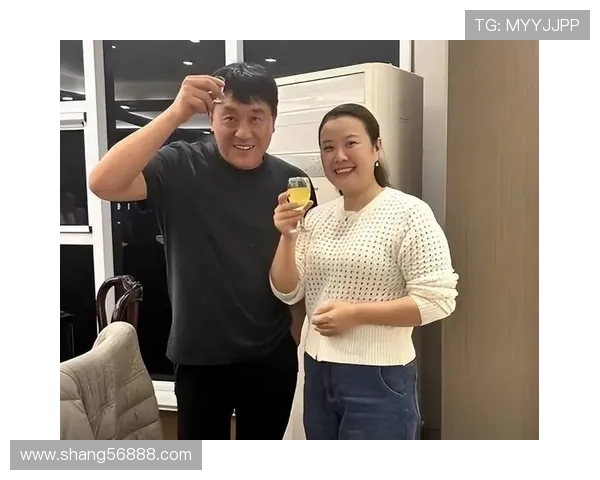专访羽毛球明星杨芳揭秘她成功背后的心路历程与训练秘诀